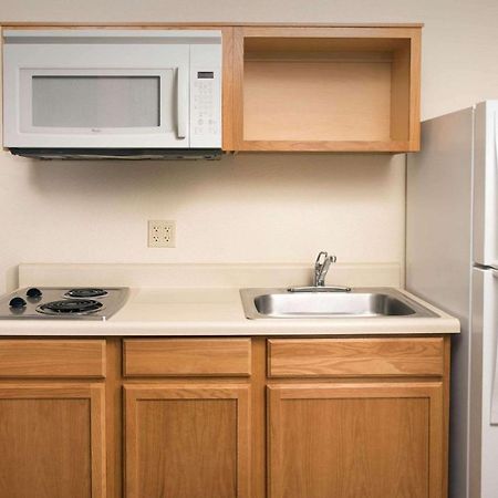 Woodspring Suites ミッドランド エクステリア 写真
