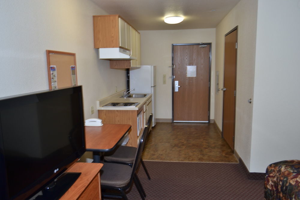 Woodspring Suites ミッドランド エクステリア 写真