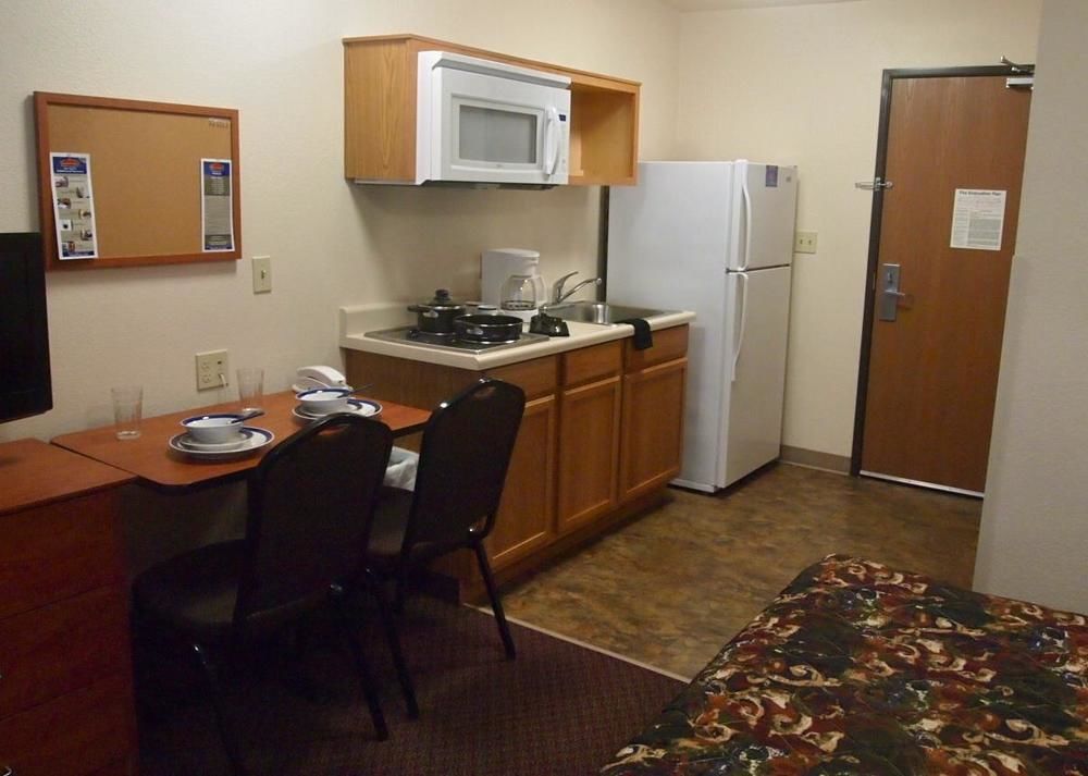 Woodspring Suites ミッドランド エクステリア 写真