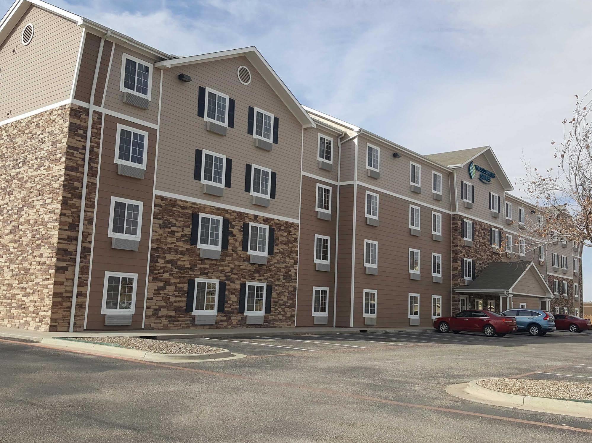 Woodspring Suites ミッドランド エクステリア 写真